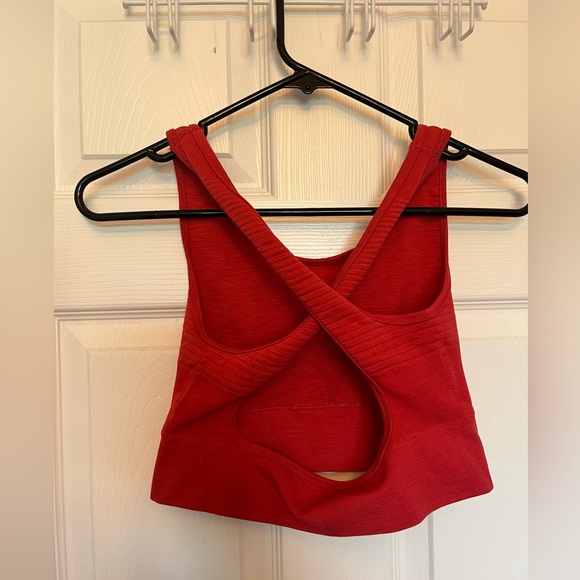 Alphalete Revival Sports Bra - Picture 2 of 4